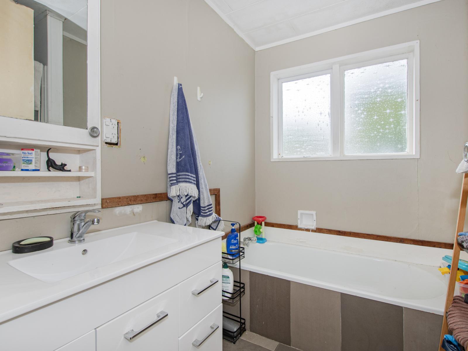 7 Belton Place, Hikurangi