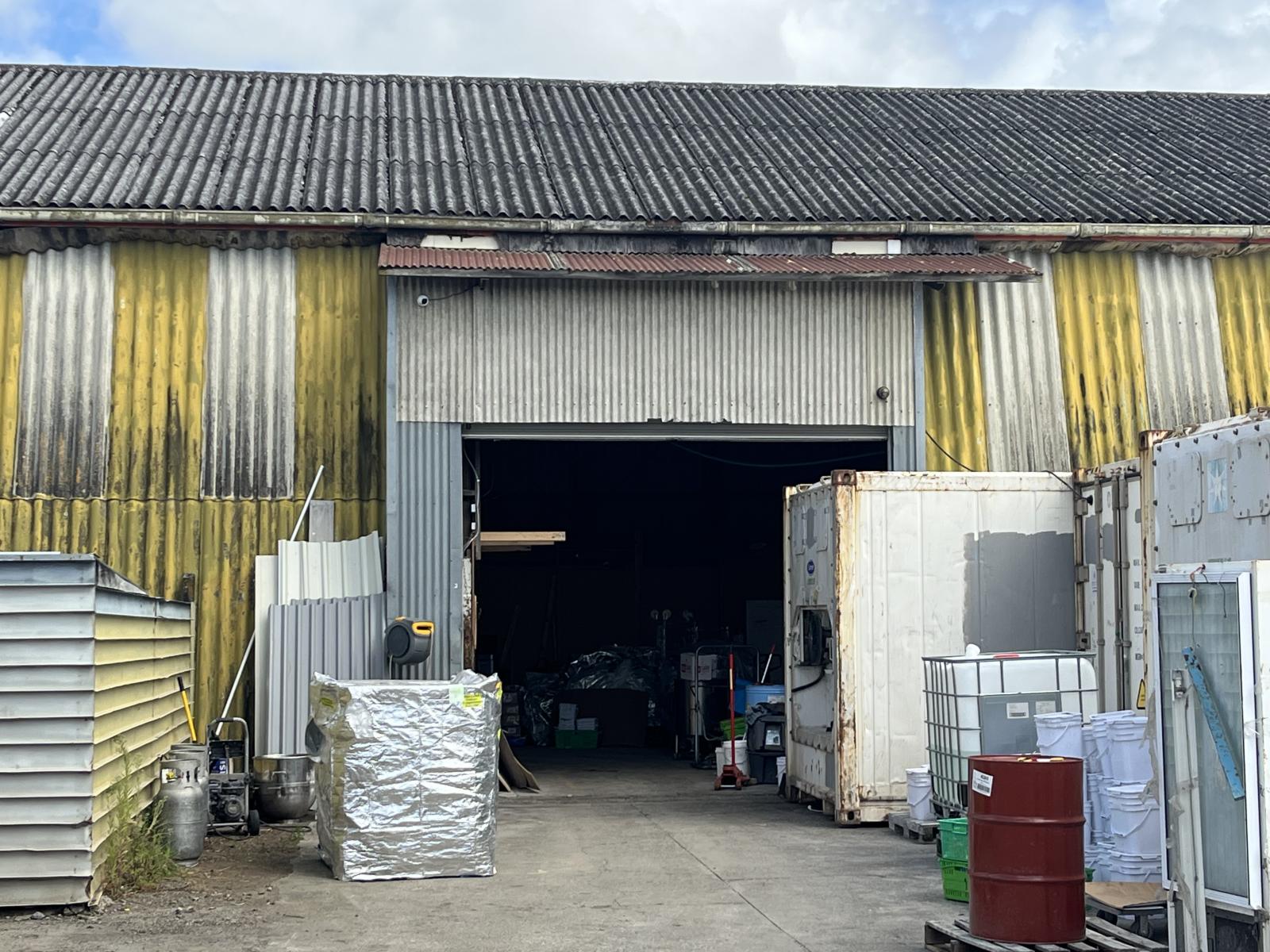 130 Queen Street West, Levin