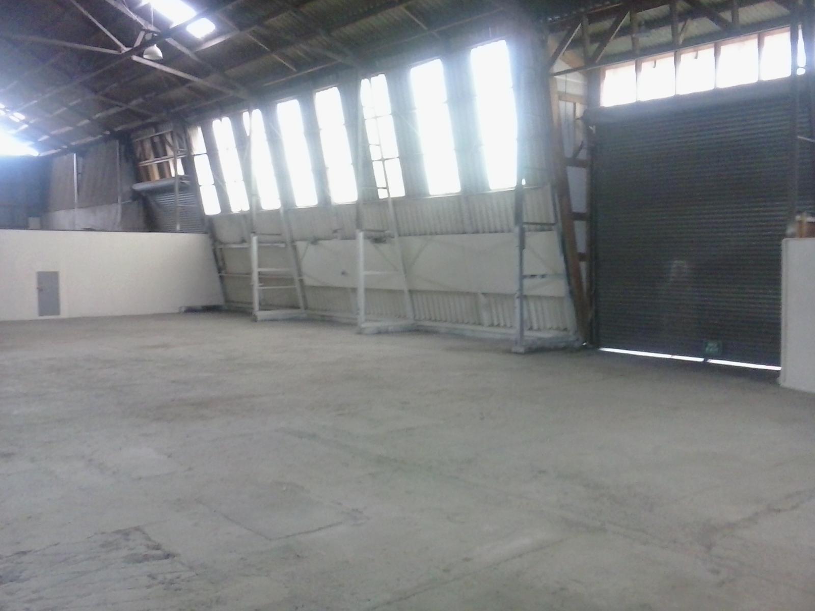 130 Queen Street West, Levin