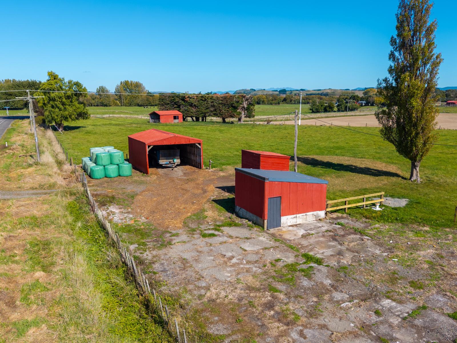 Range Road, Woodville