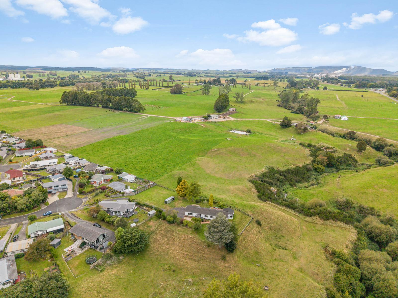 44 and 47 Waianiwa Place, Tokoroa