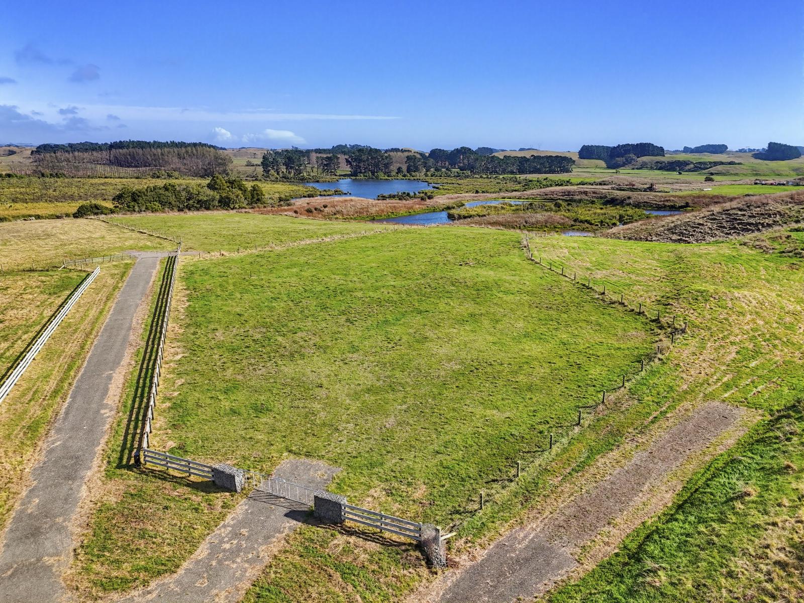 Lot 10 Whio Grove, Hokio Beach