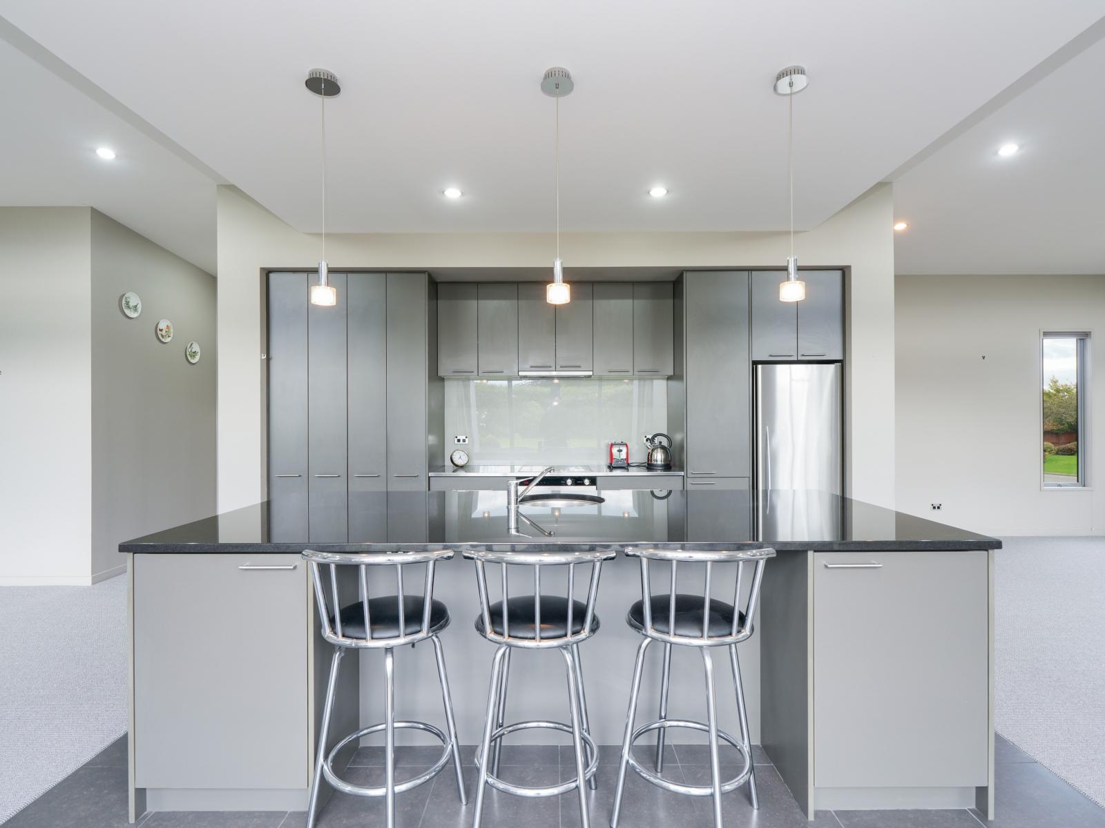 44 Glenroy Park Drive, Waikiwi