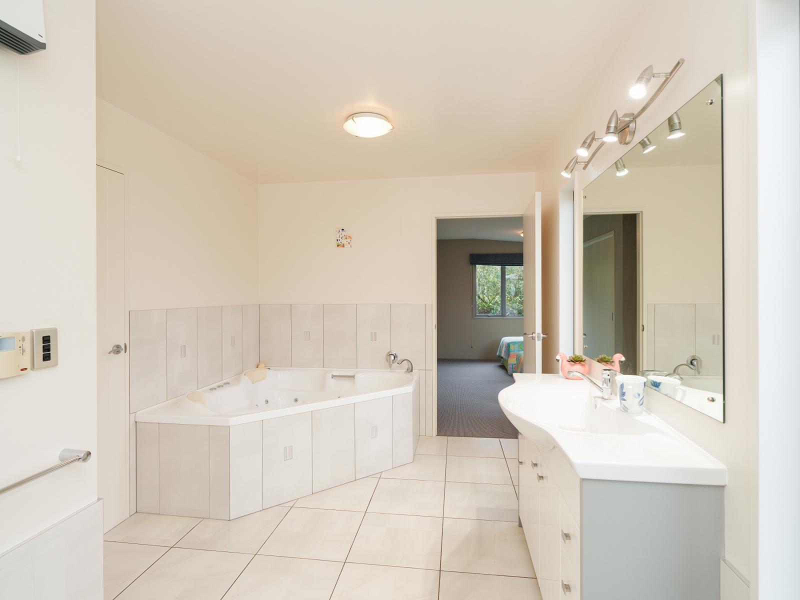 44 Glenroy Park Drive, Waikiwi