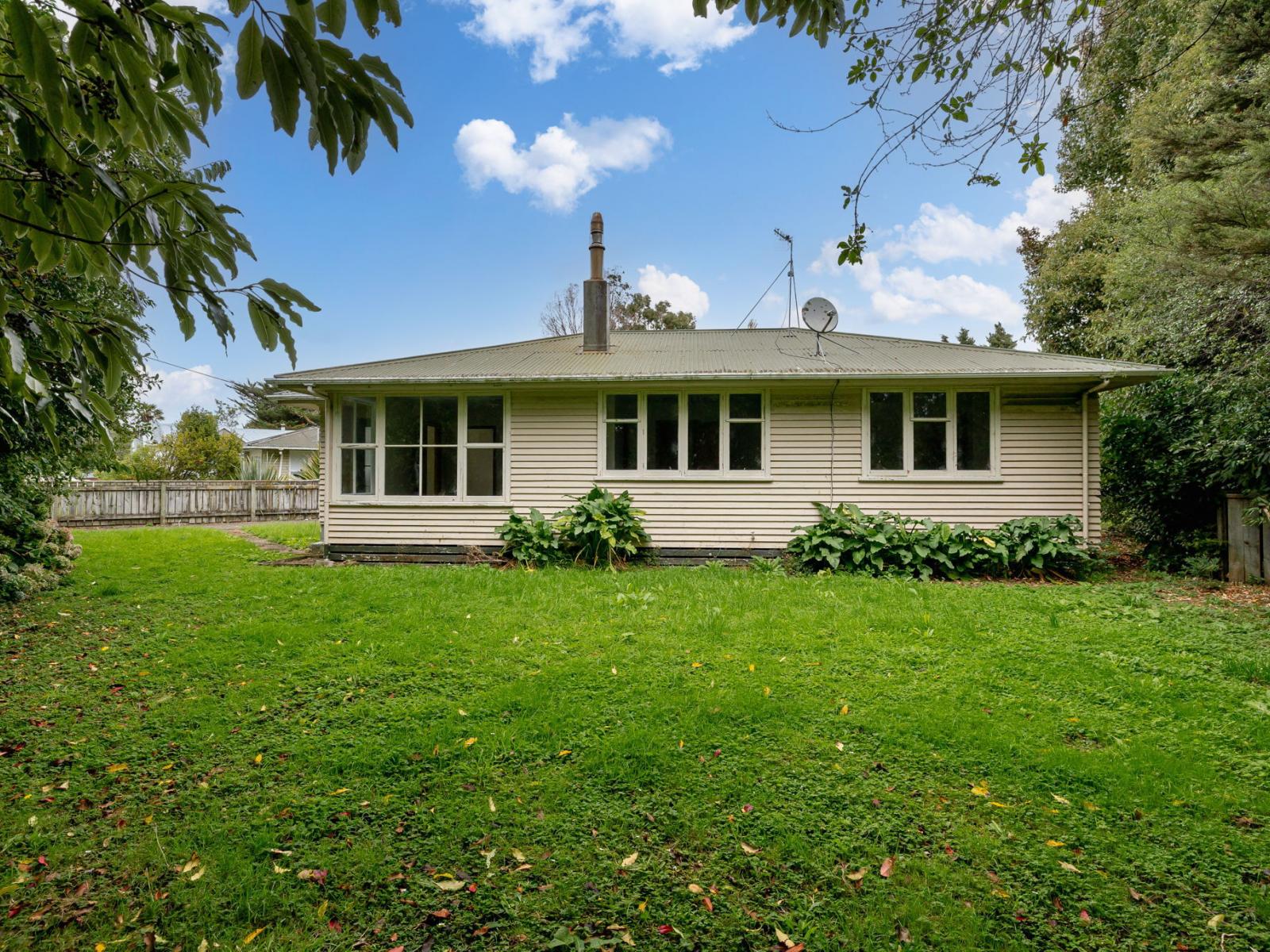 11 Churchill Street, Pahiatua