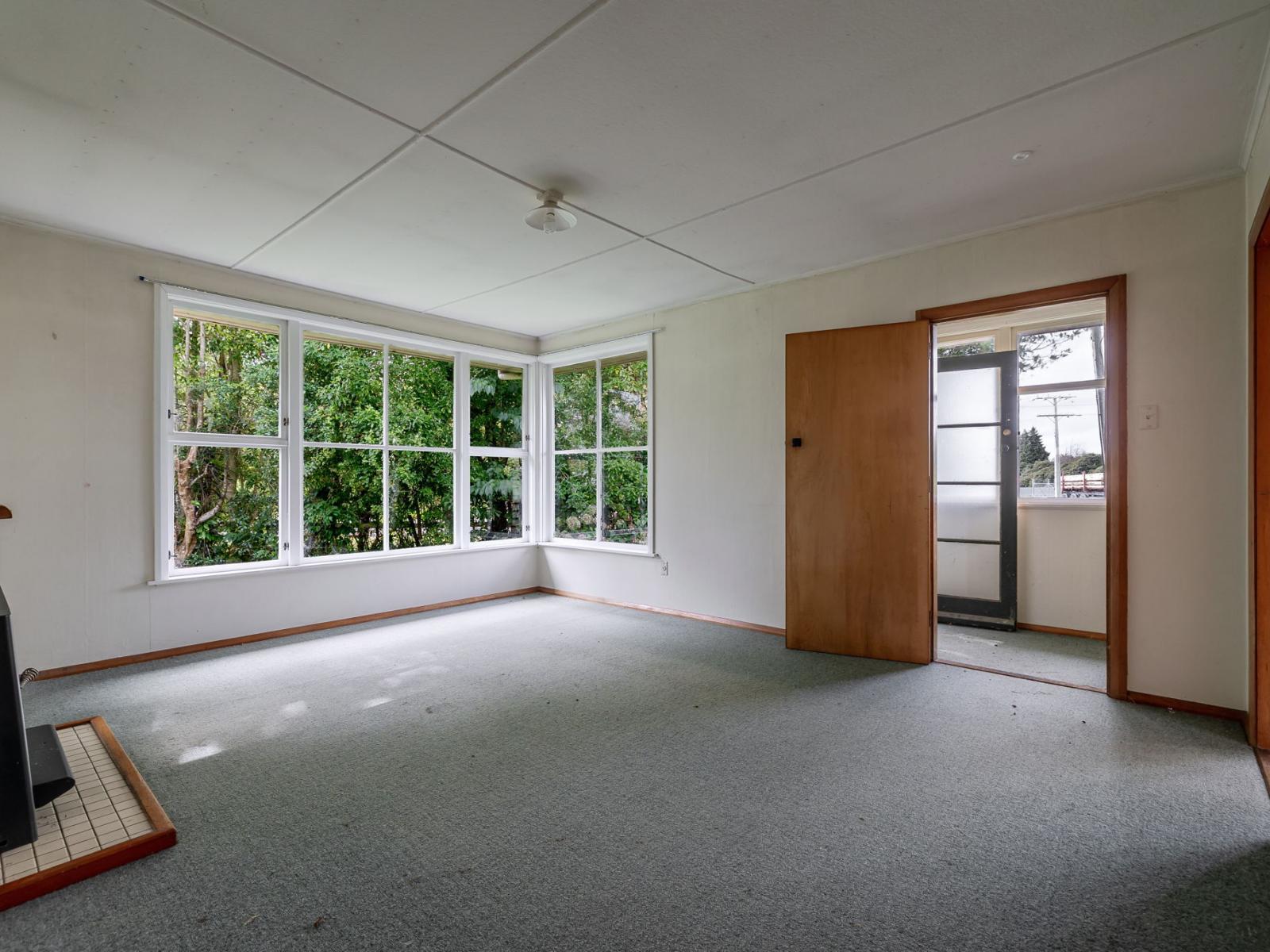 11 Churchill Street, Pahiatua