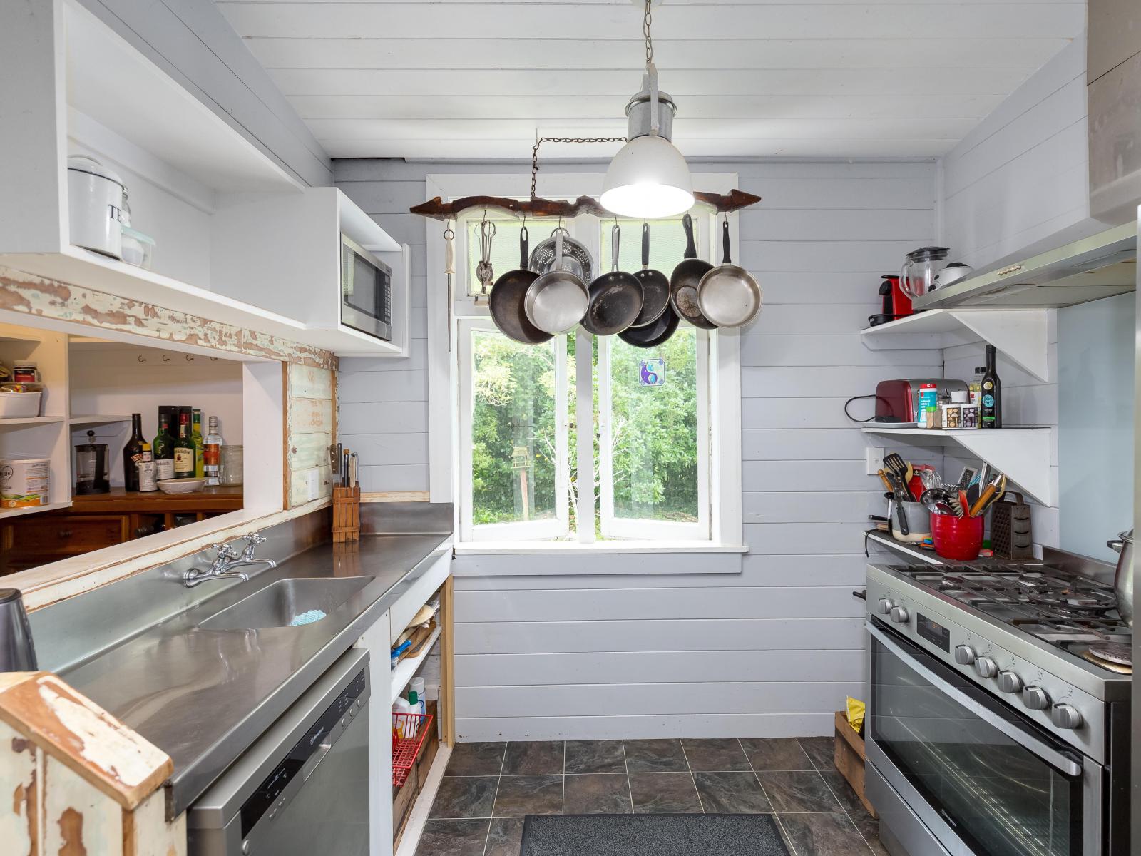 317 Wood Street, Greytown