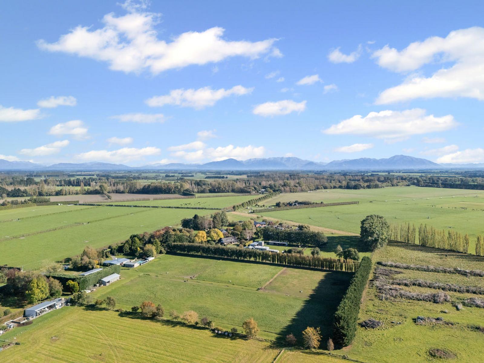 400 Racecourse Road, Allenton