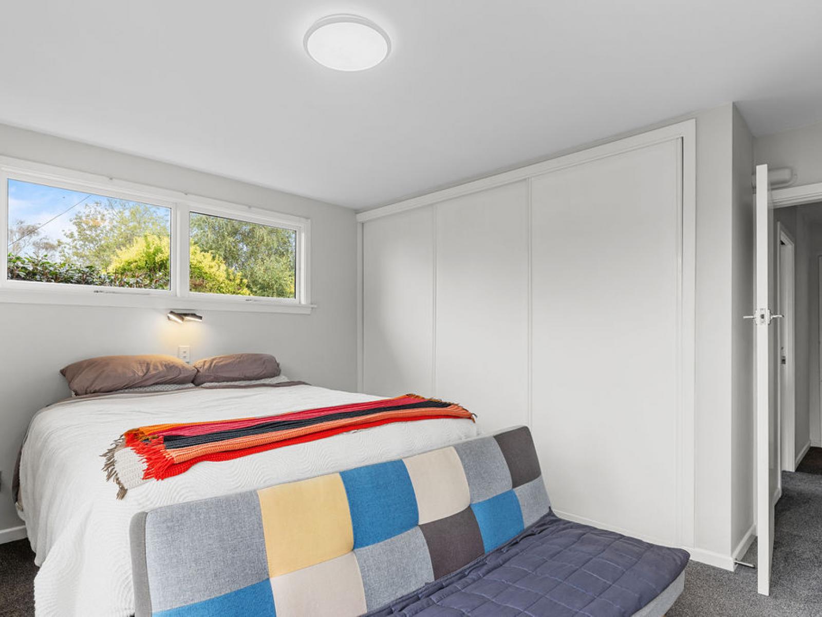 400 Racecourse Road, Allenton