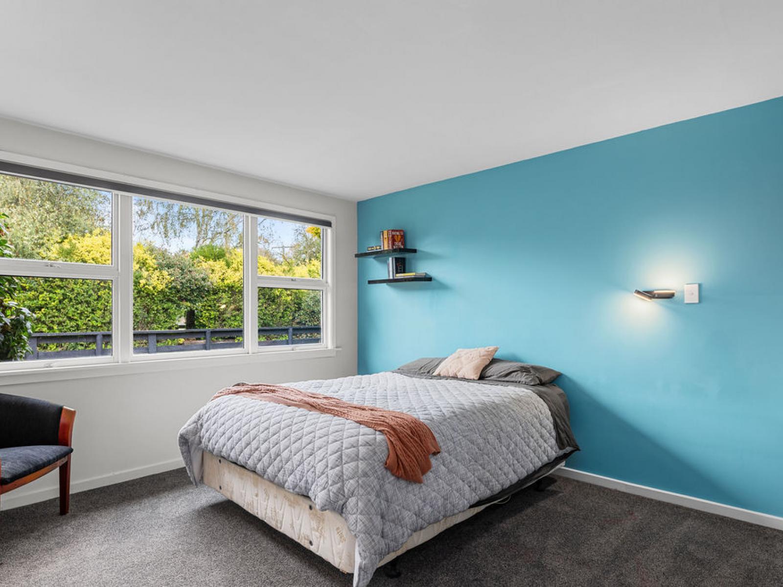 400 Racecourse Road, Allenton