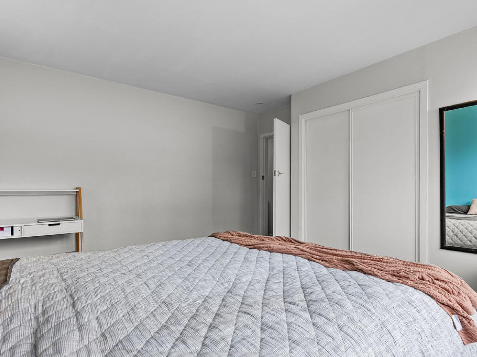 400 Racecourse Road, Allenton