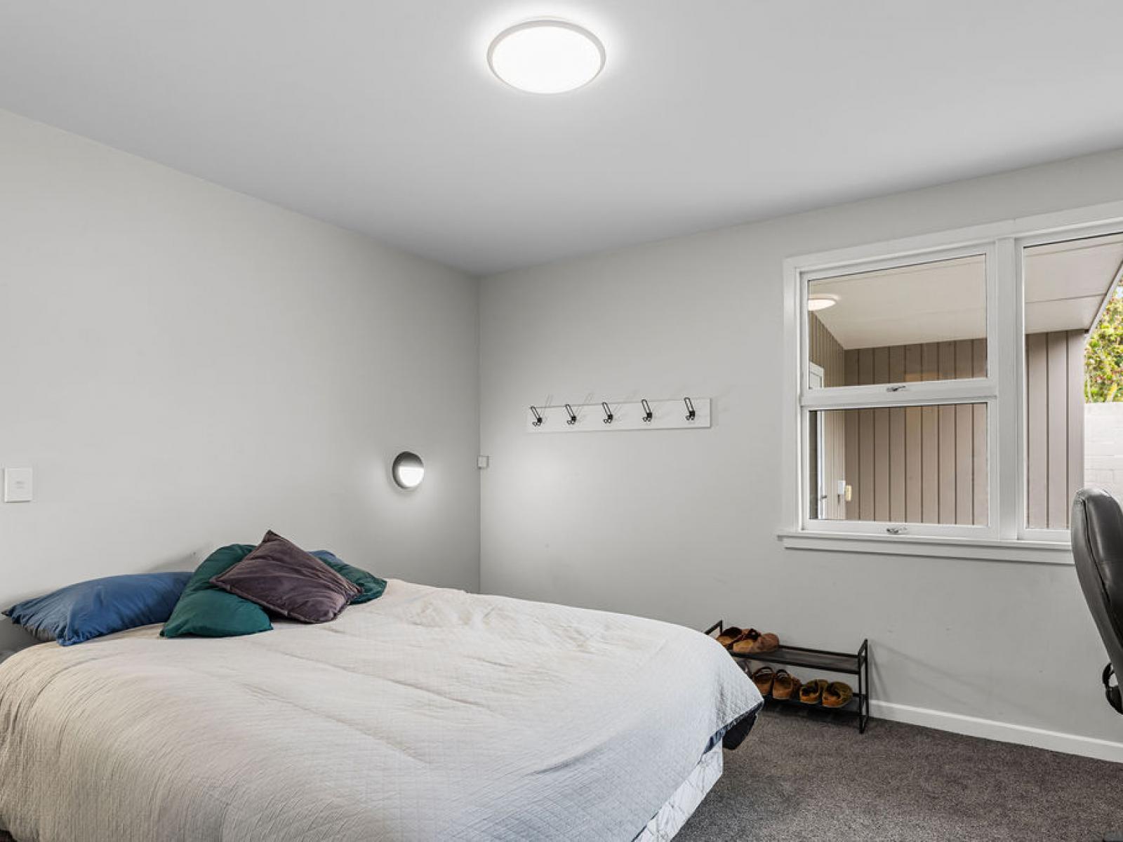 400 Racecourse Road, Allenton