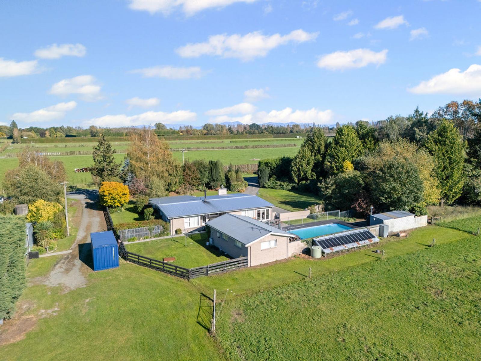 400 Racecourse Road, Allenton