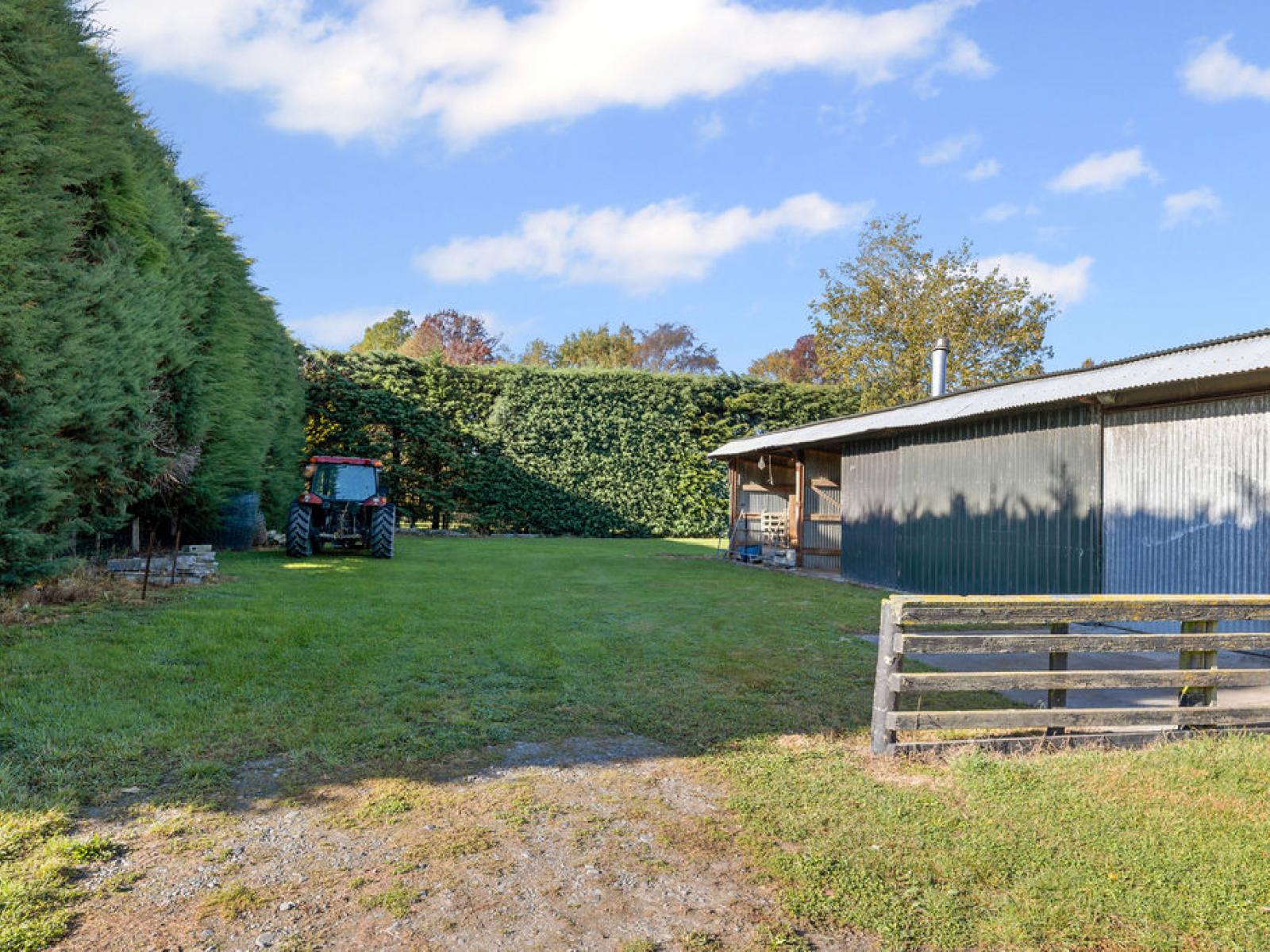 400 Racecourse Road, Allenton