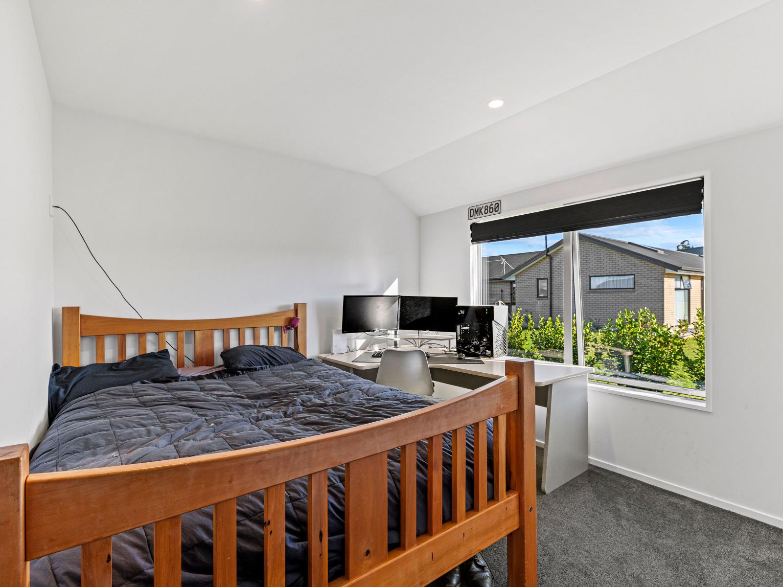 76 Summers Road, Darfield