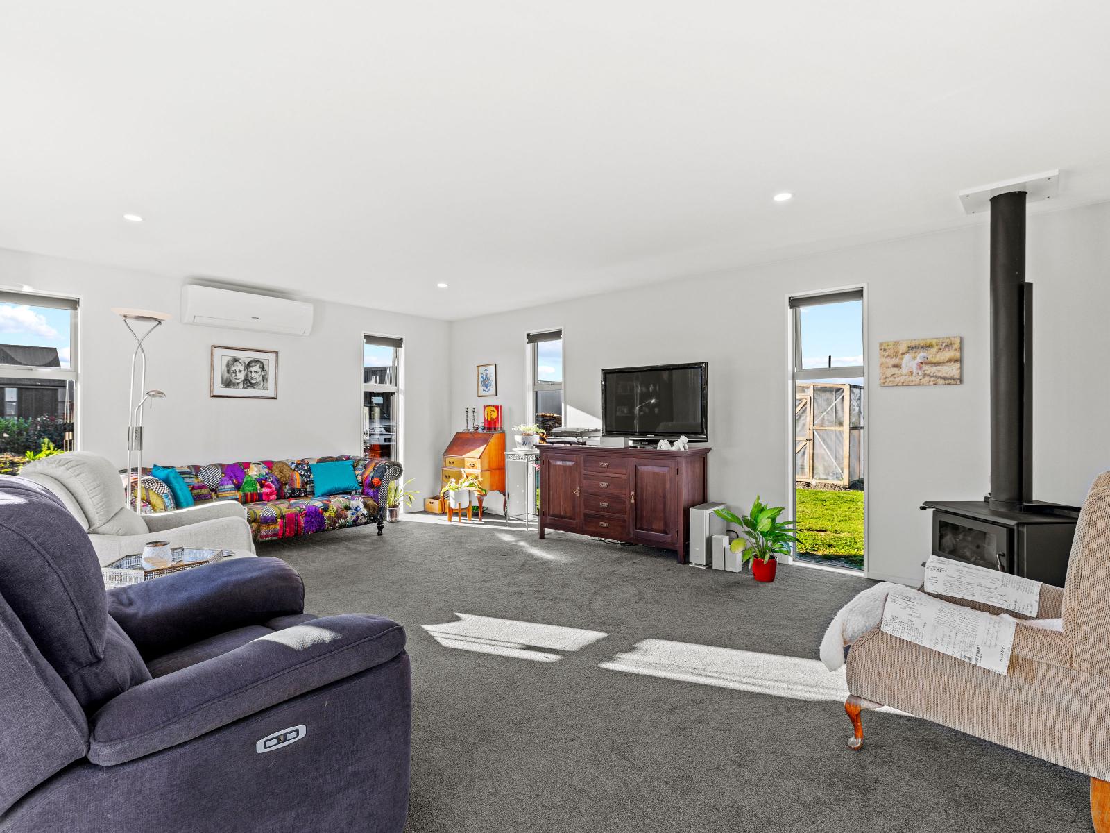 76 Summers Road, Darfield