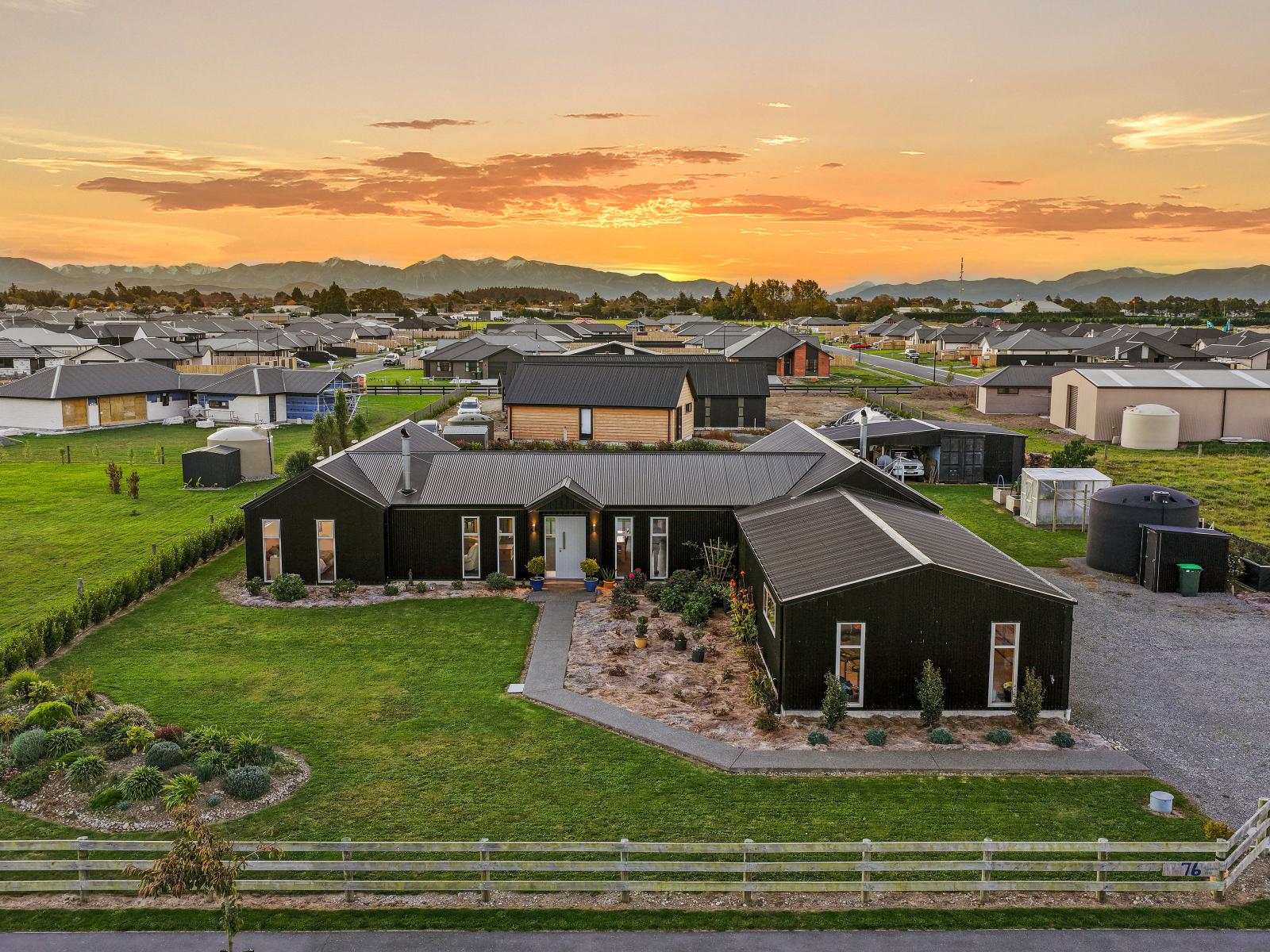 76 Summers Road, Darfield