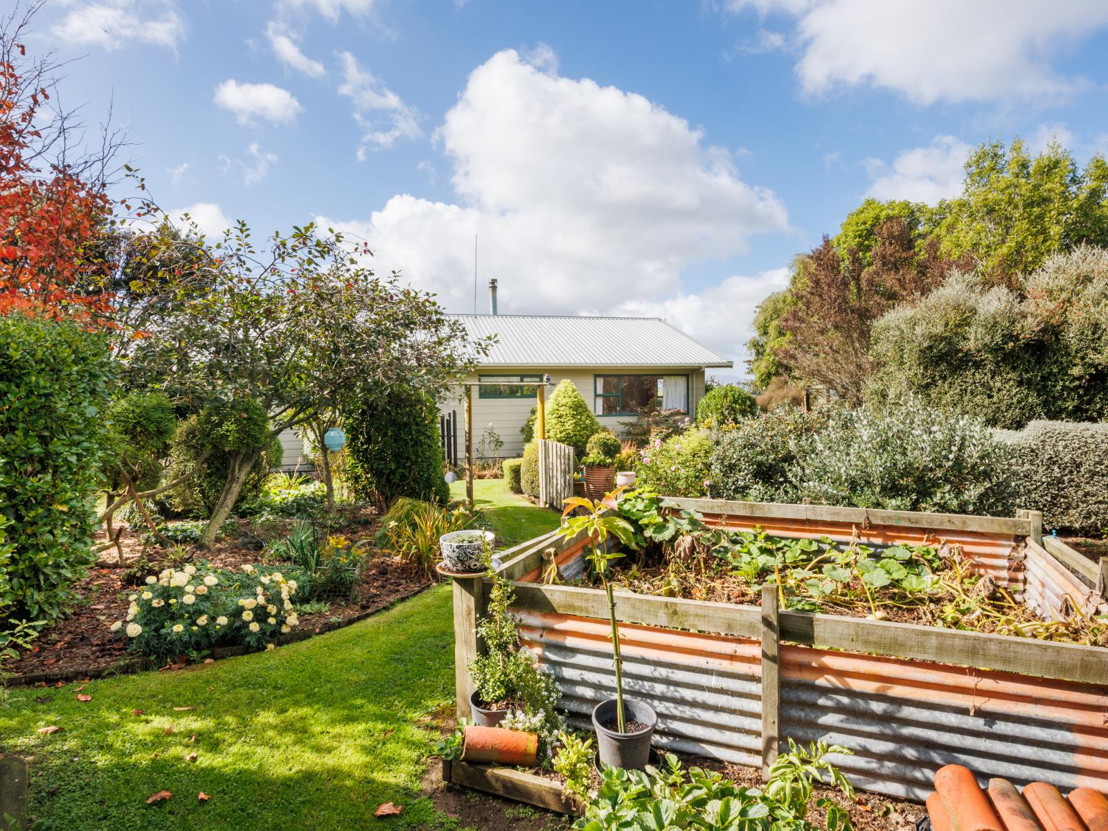 1233 Makino Road, Halcombe