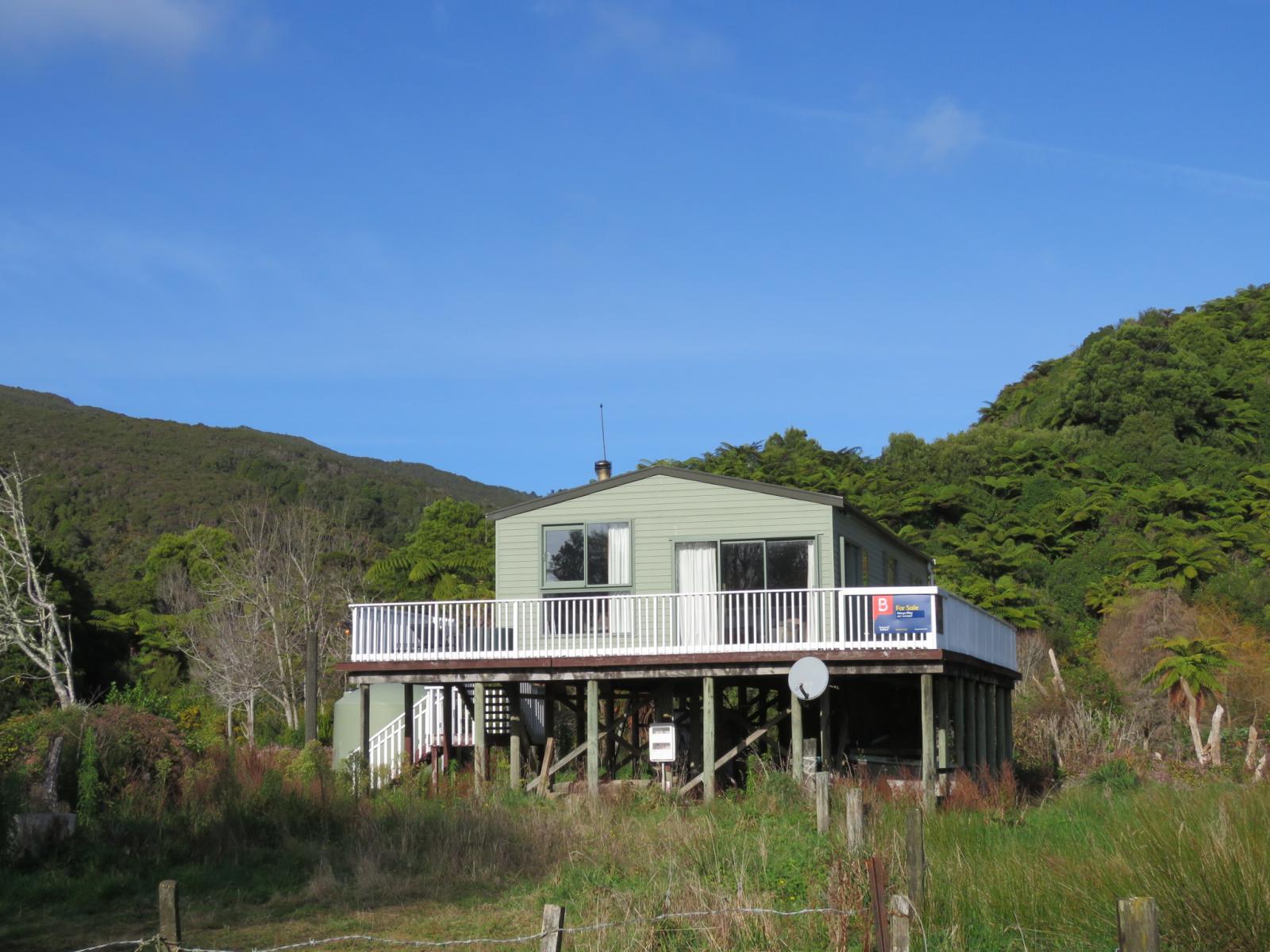 4/884 Nikau Road, Mokihinui