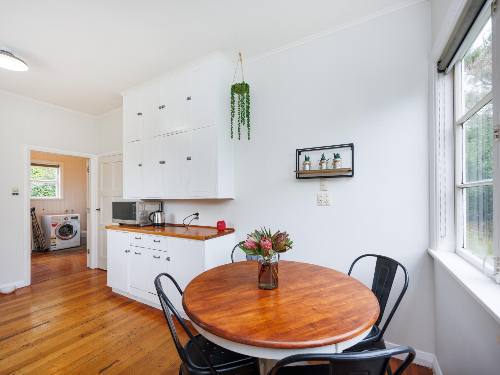 70 Savage Crescent, West End