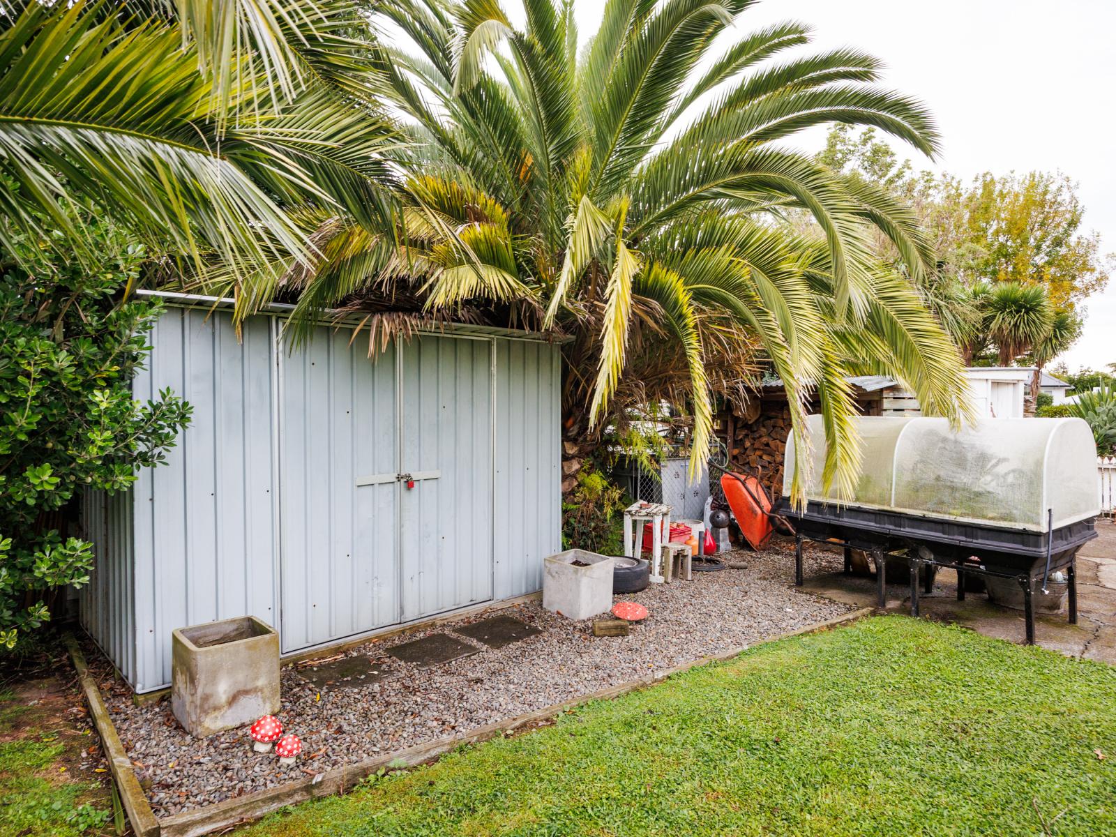 70 Savage Crescent, West End