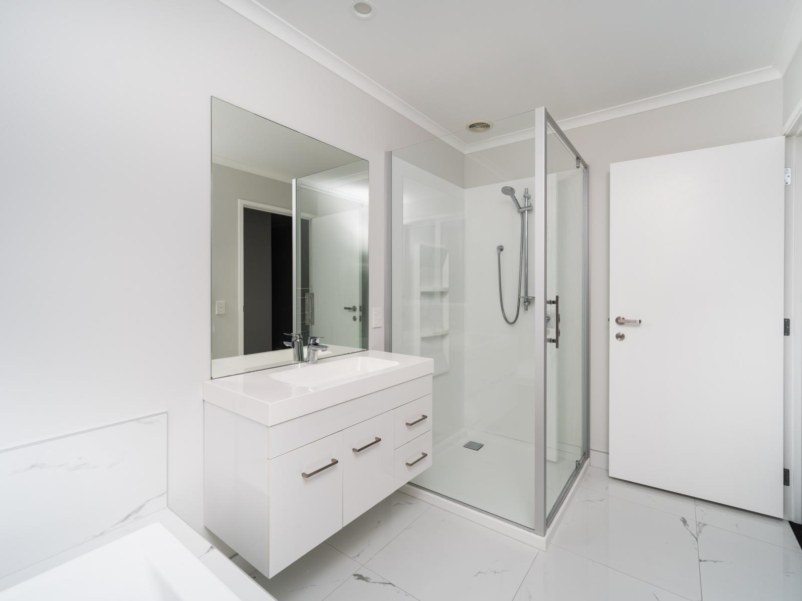 9 Mediterranean Grove, Fitzherbert