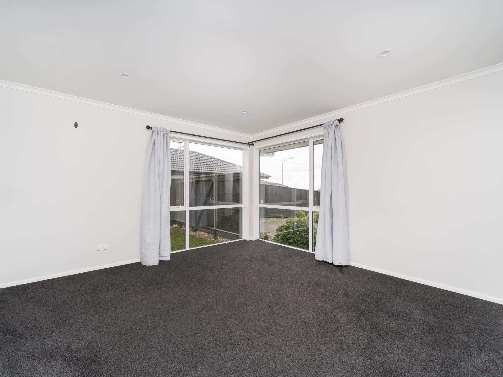 9 Mediterranean Grove, Fitzherbert