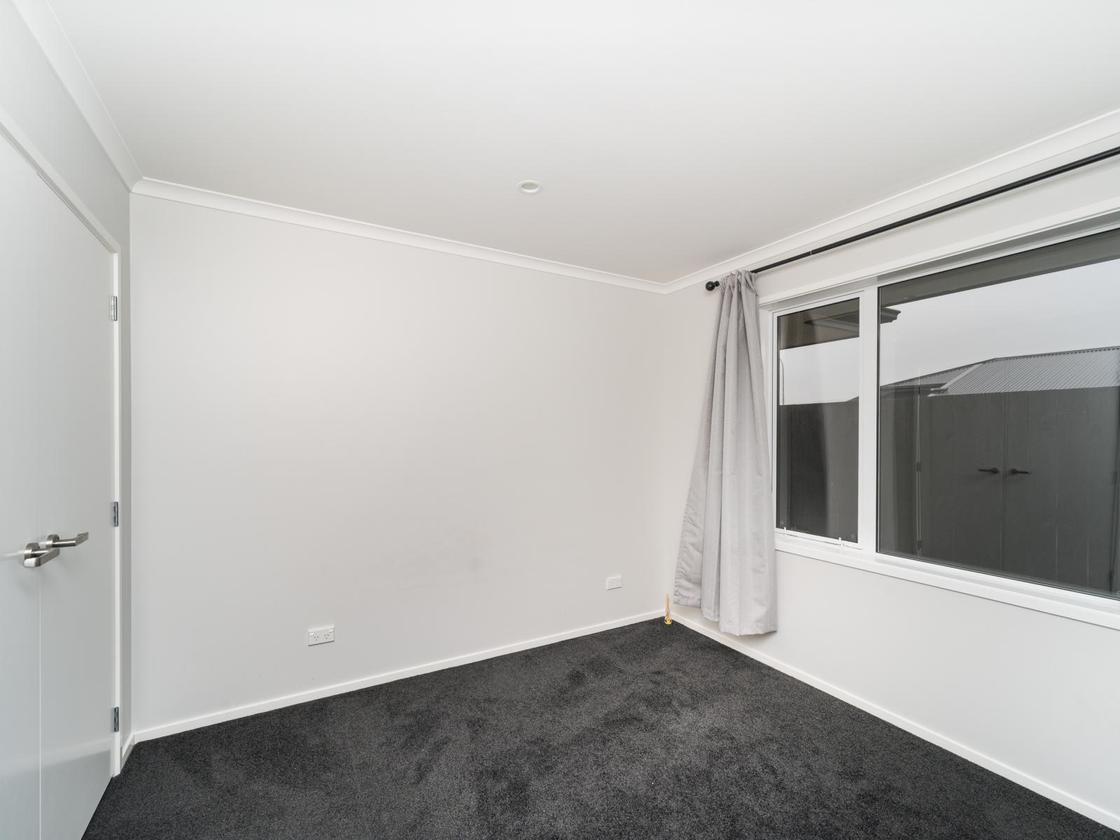 9 Mediterranean Grove, Fitzherbert