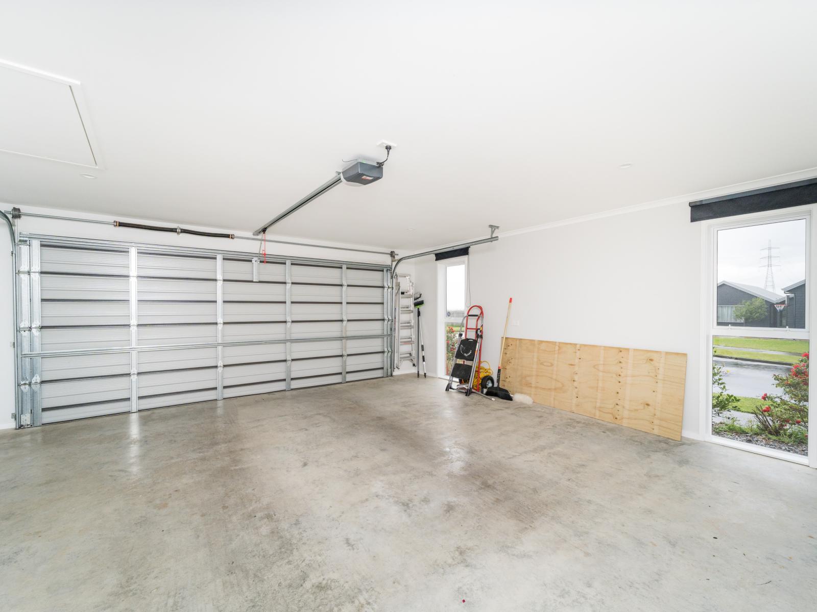 9 Mediterranean Grove, Fitzherbert