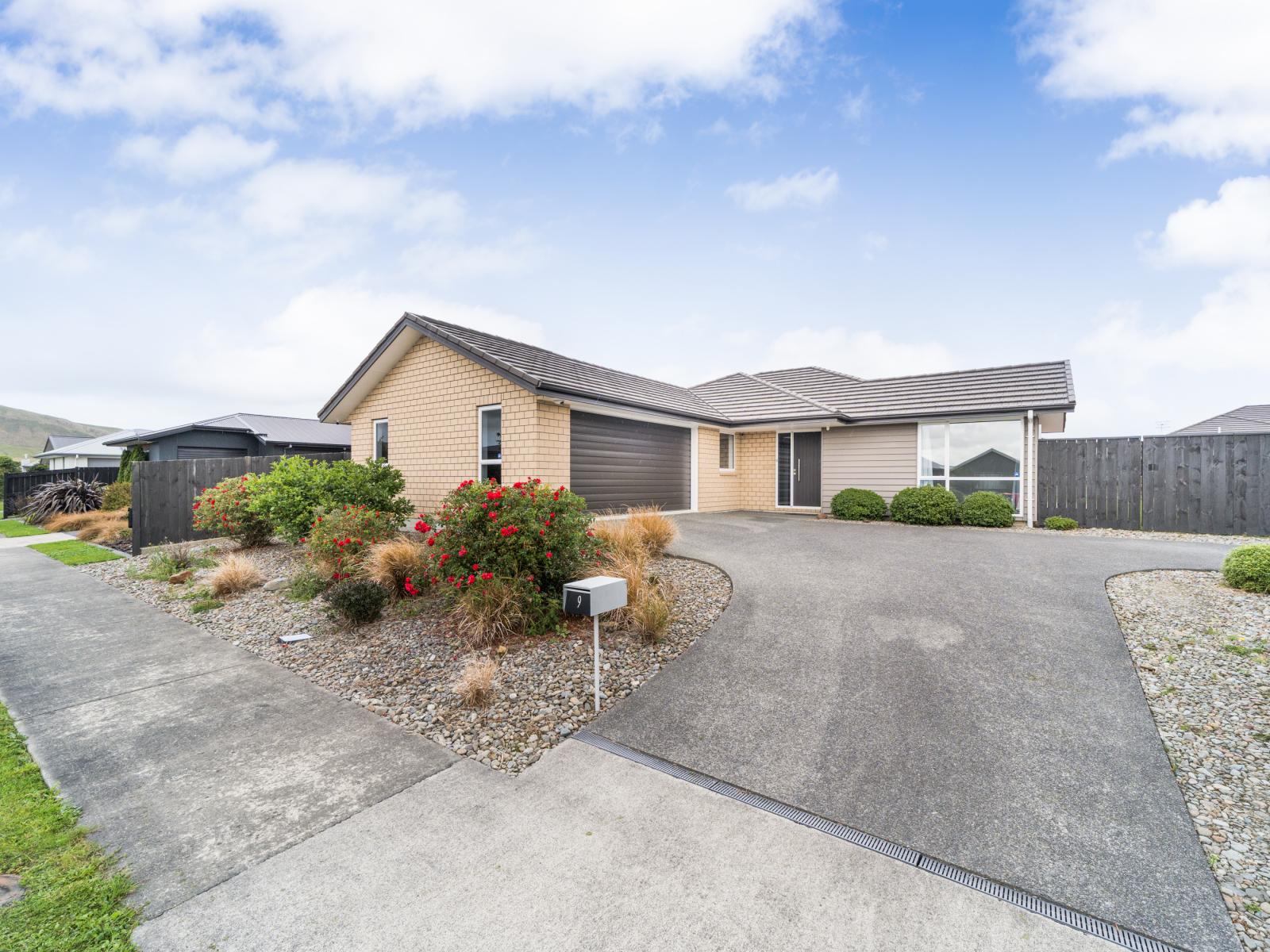 9 Mediterranean Grove, Fitzherbert