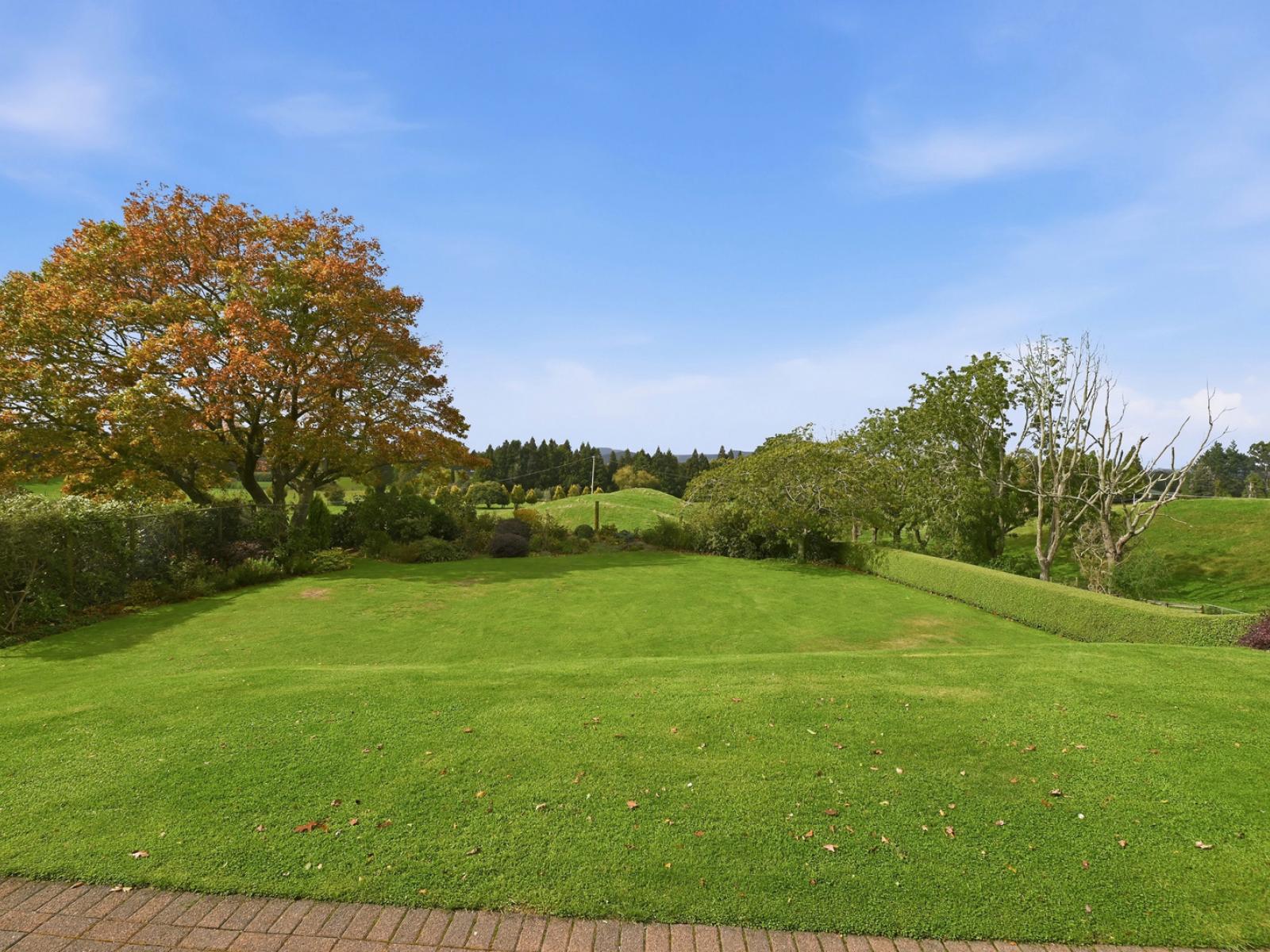 106 Oturoa Road, Hamurana