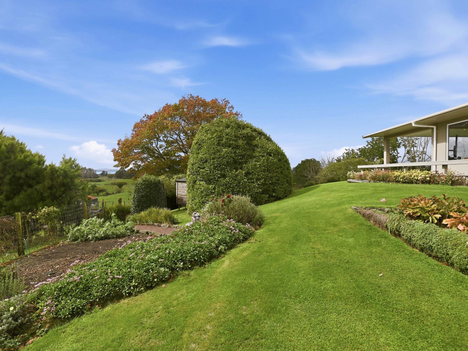 106 Oturoa Road, Hamurana