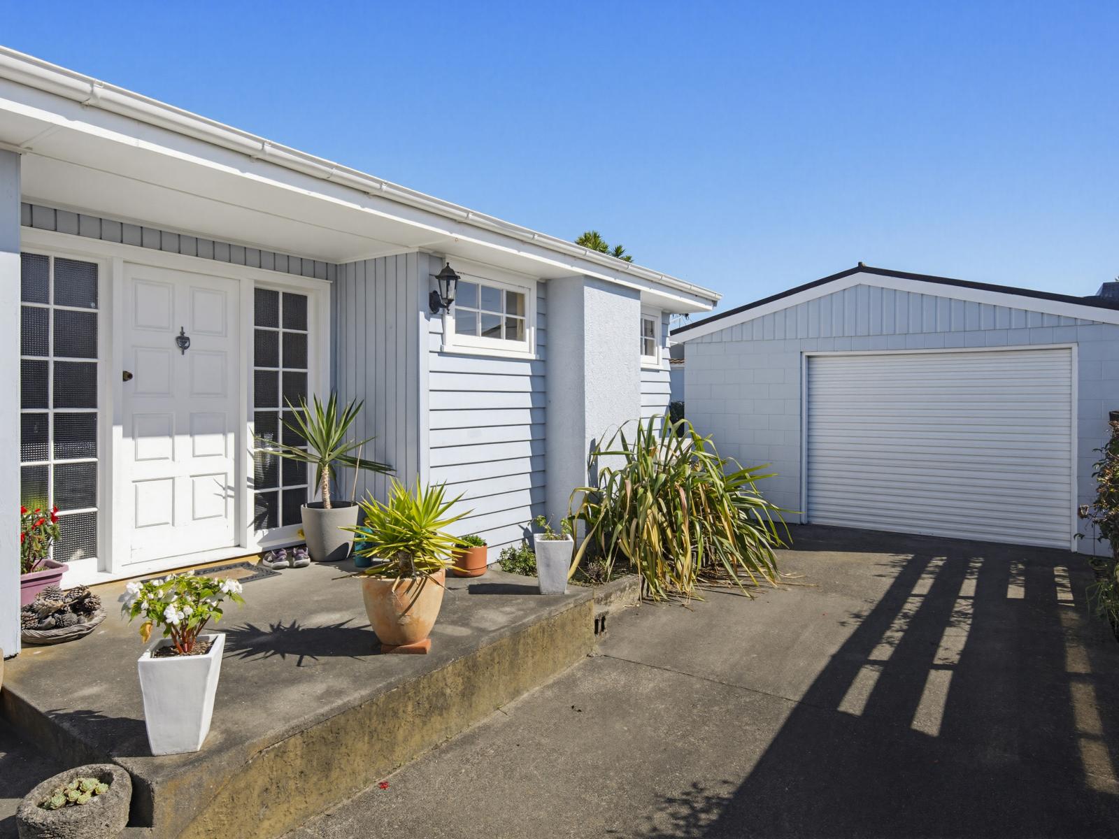 6 Teoti Street, Paraparaumu Beach