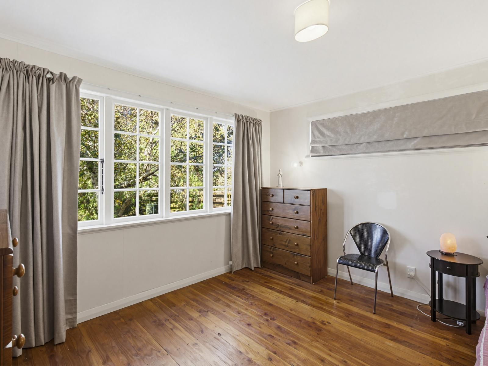 6 Teoti Street, Paraparaumu Beach