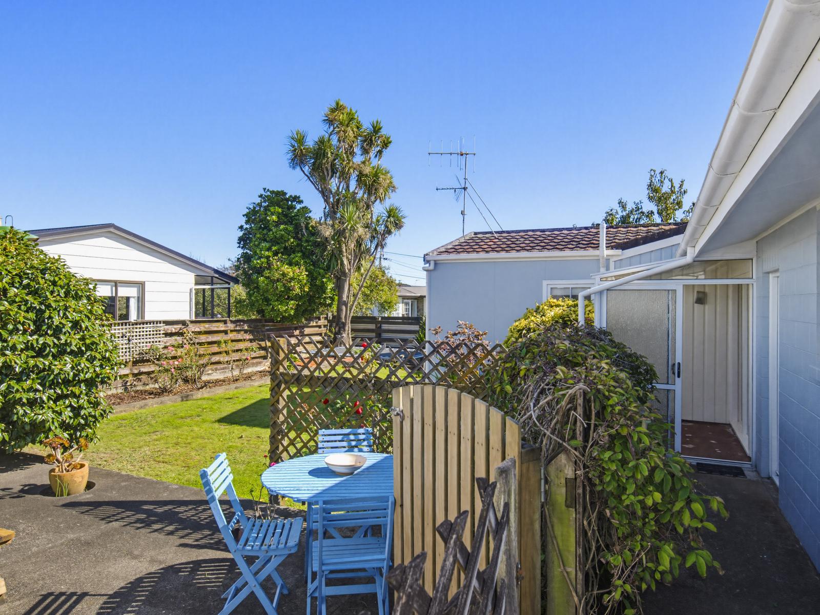 6 Teoti Street, Paraparaumu Beach