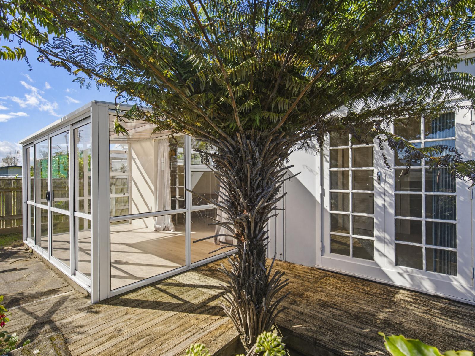 6 Teoti Street, Paraparaumu Beach