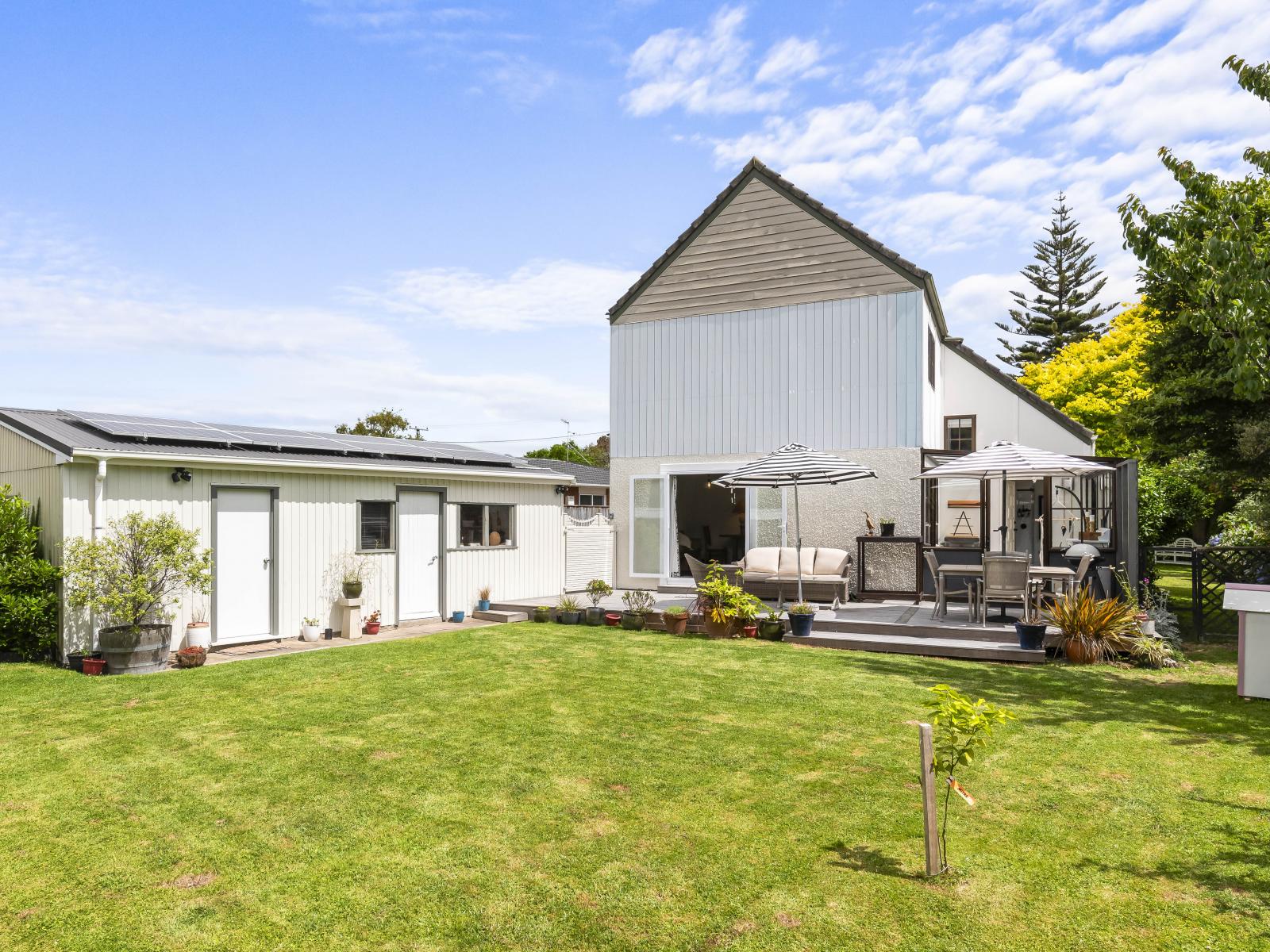 261 Te Moana Road, Waikanae