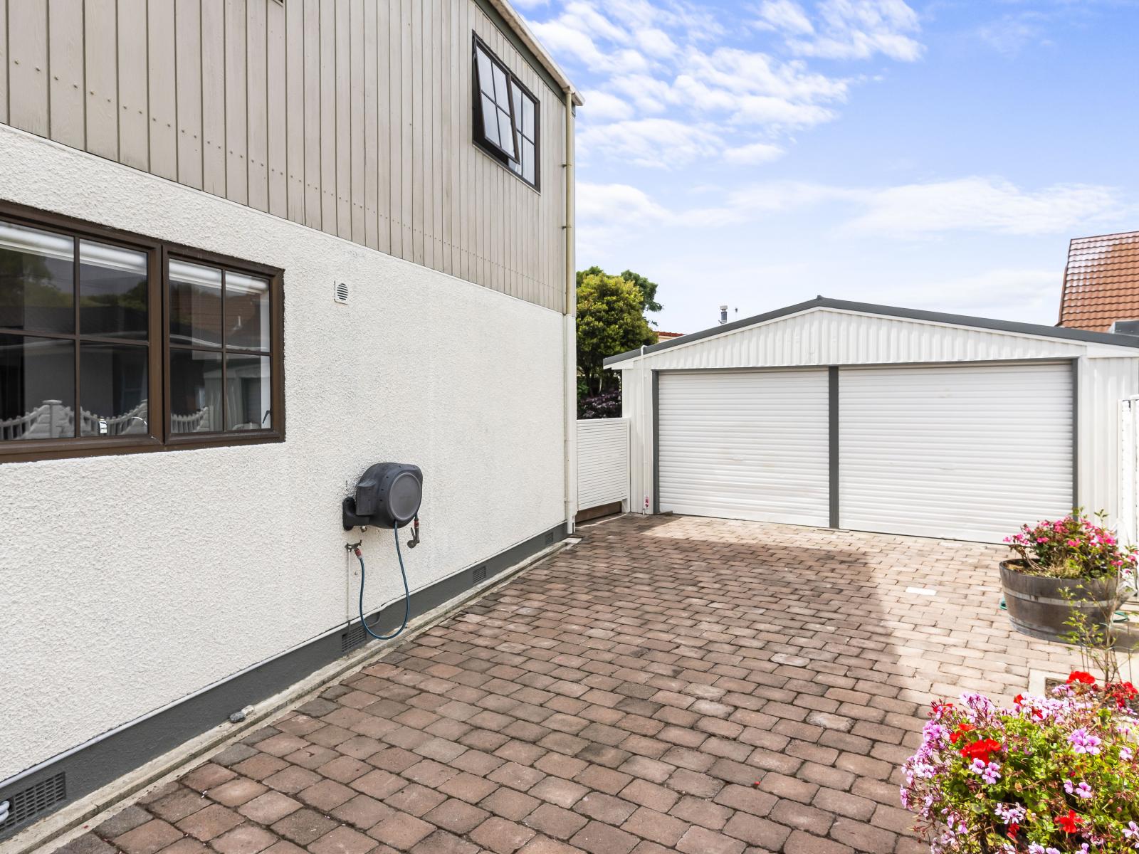 261 Te Moana Road, Waikanae