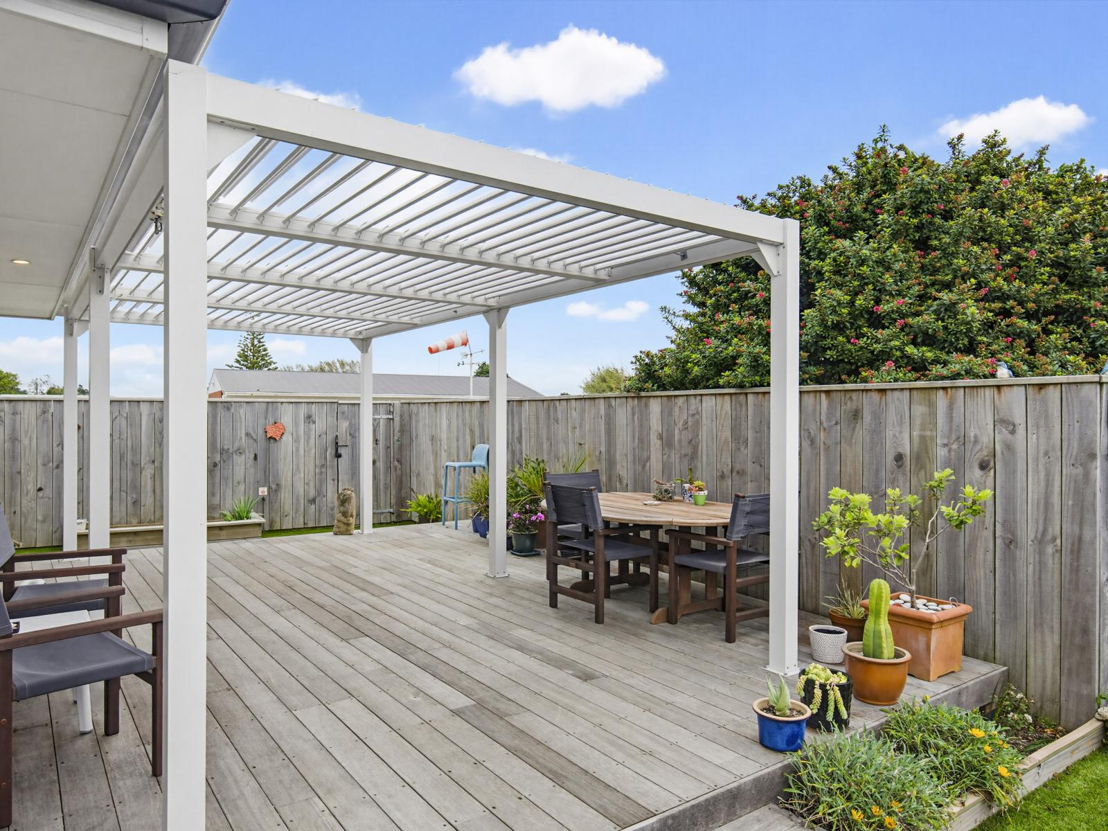 Unit 9, 17 Waerenga Road, Otaki