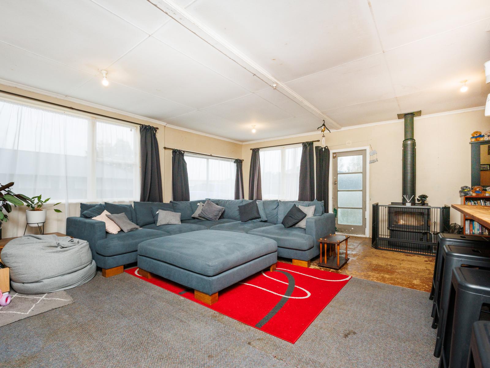 80 Willoughby Street, Halcombe