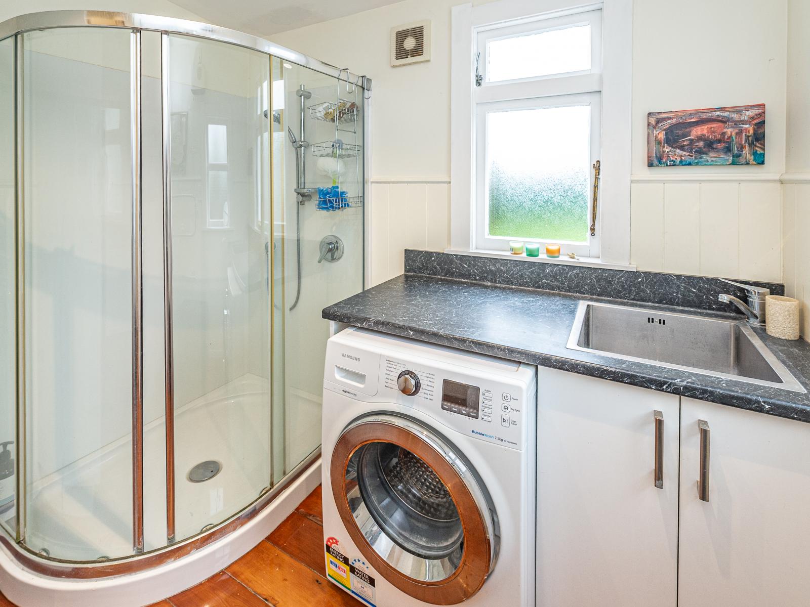 20 College Street, College Estate