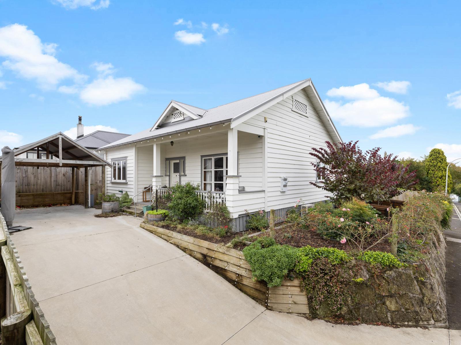 12 High Street, Tirau