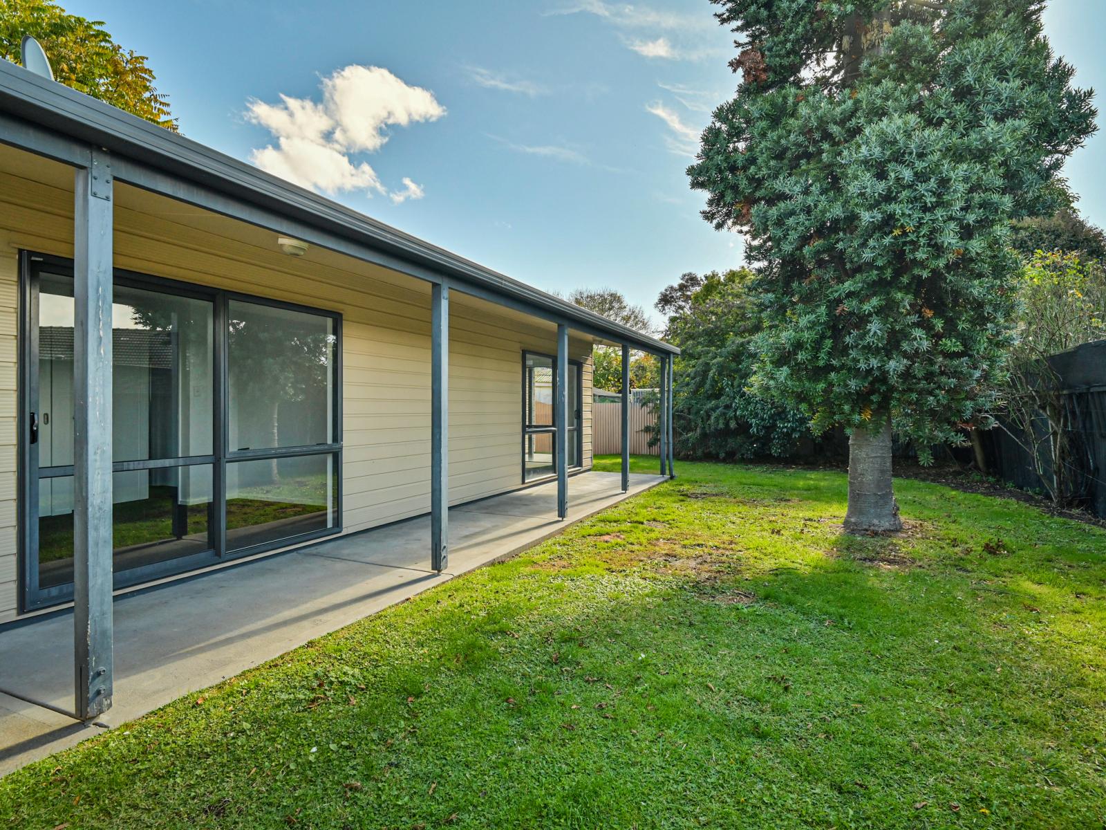 1216A Norfolk Crescent, Mayfair