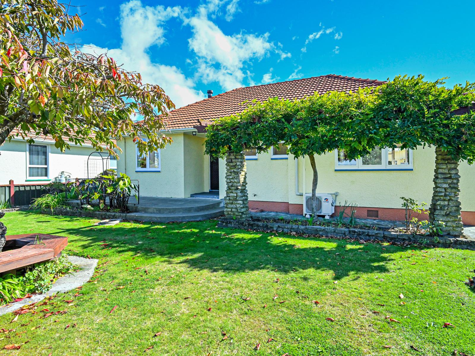 1114 Jellicoe Street, Mayfair