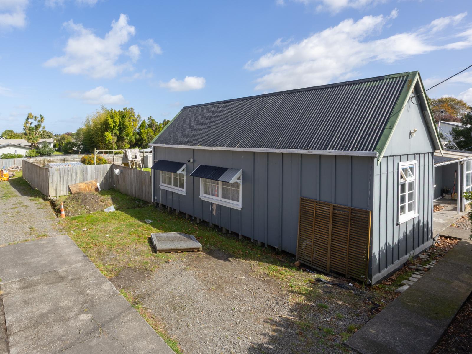 82 Dundas Road, Sanson