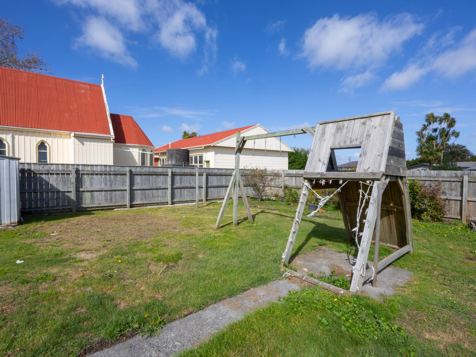 82 Dundas Road, Sanson