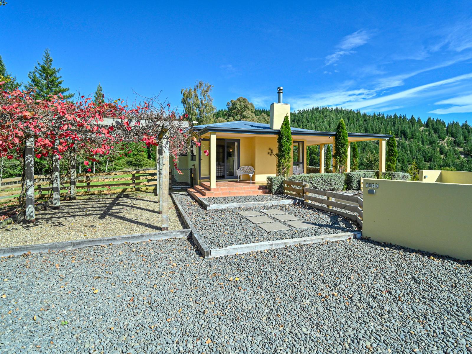 1544 Kahuranaki Road, Kahuranaki