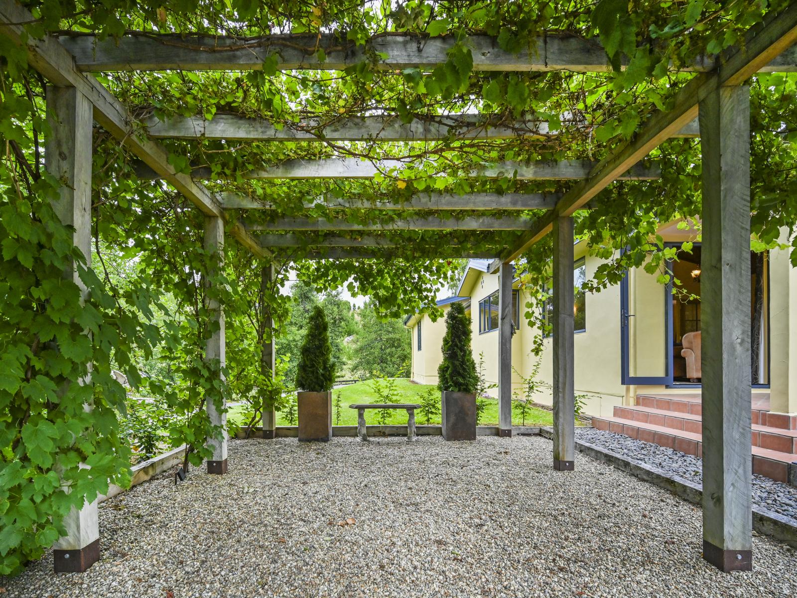 1544 Kahuranaki Road, Kahuranaki