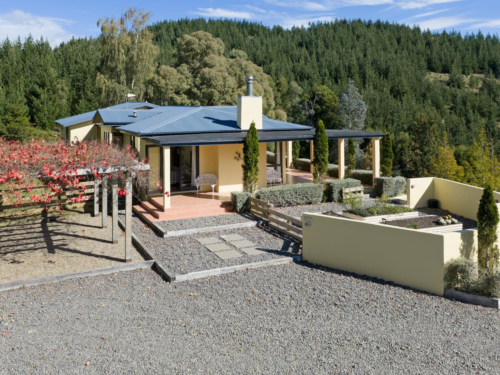 1544 Kahuranaki Road, Kahuranaki