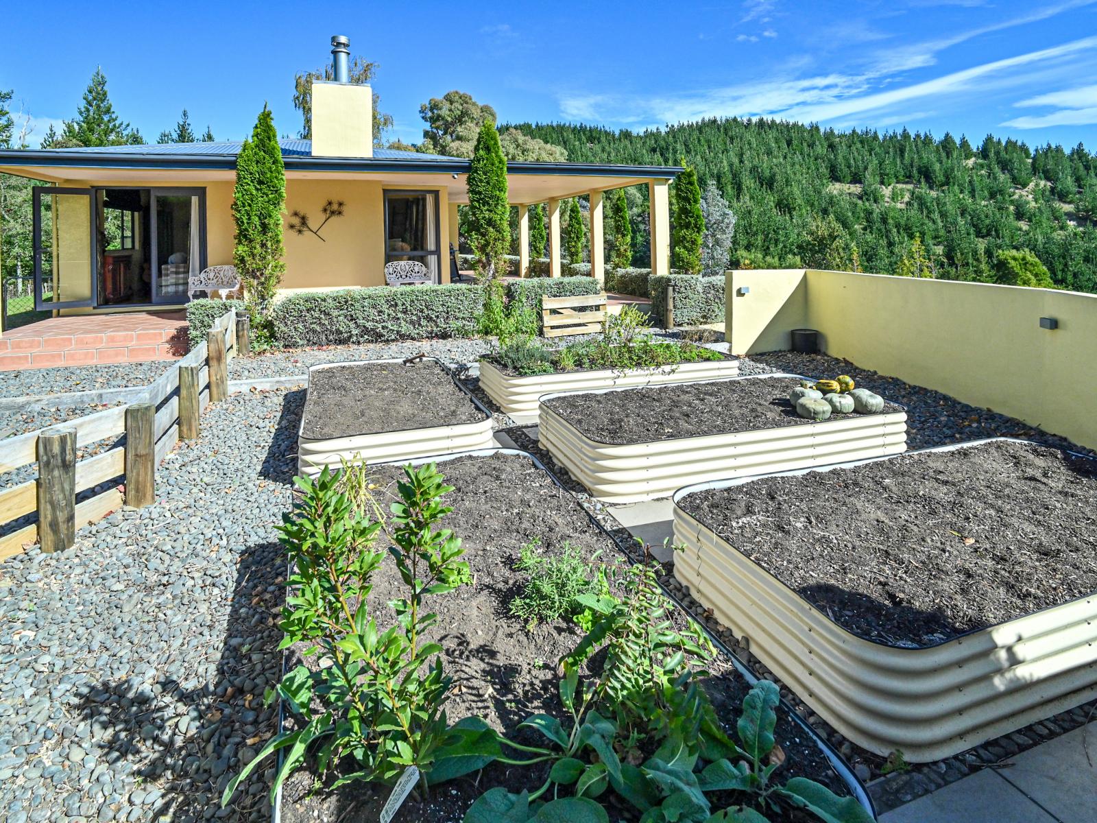 1544 Kahuranaki Road, Kahuranaki